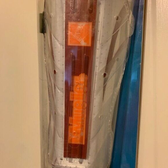 MUELLER SOCCER CARE ADVANTAGE SOCCER SIZE ADULT LG/XL SHIN GUARDS - Picture 3 of 6